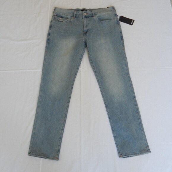 True Religion Men’s GENO SN Flap Relaxed Slim Light Brick Wash Jeans 36x32 NWT - Picture 7 of 10